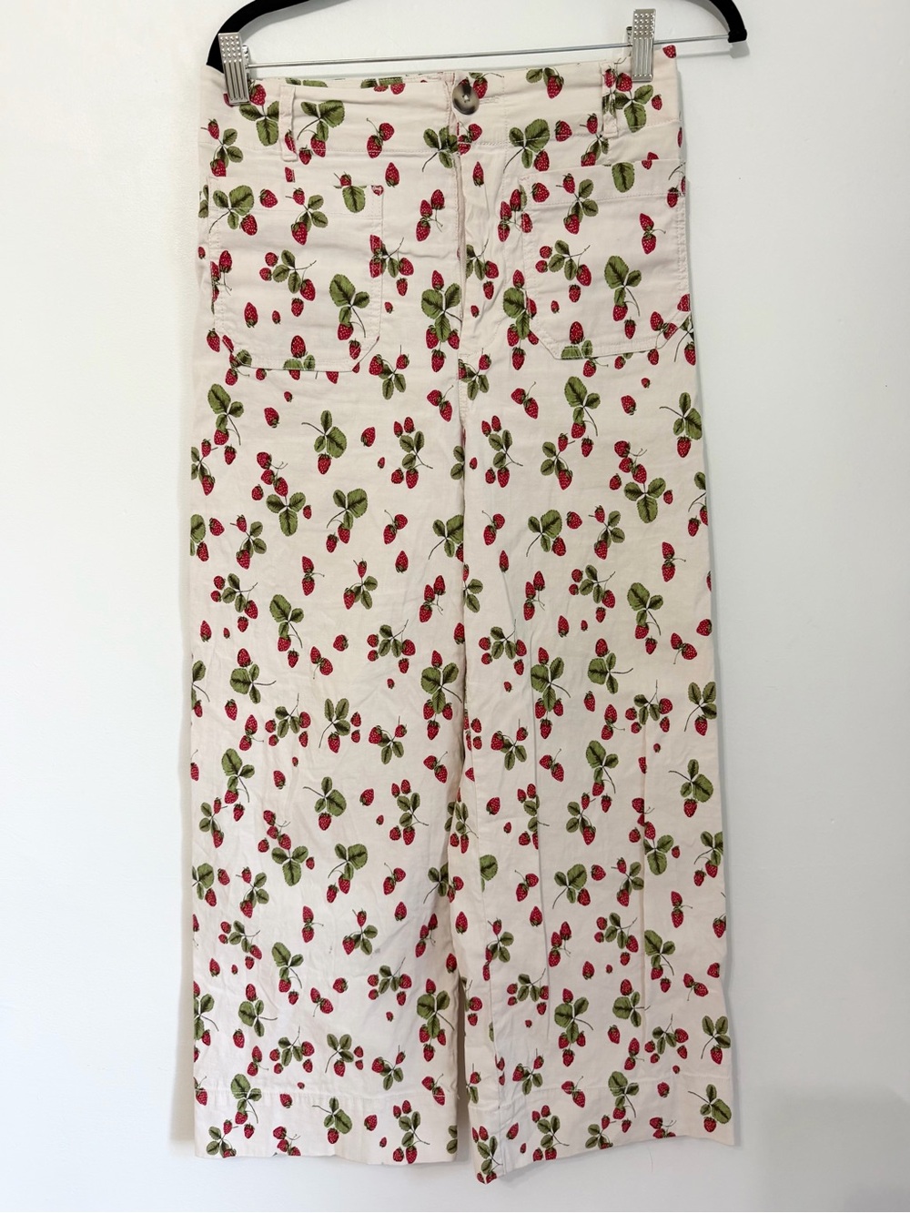 Anthropologie Maeve the Colette pants wide leg cropped strawberry print size 28